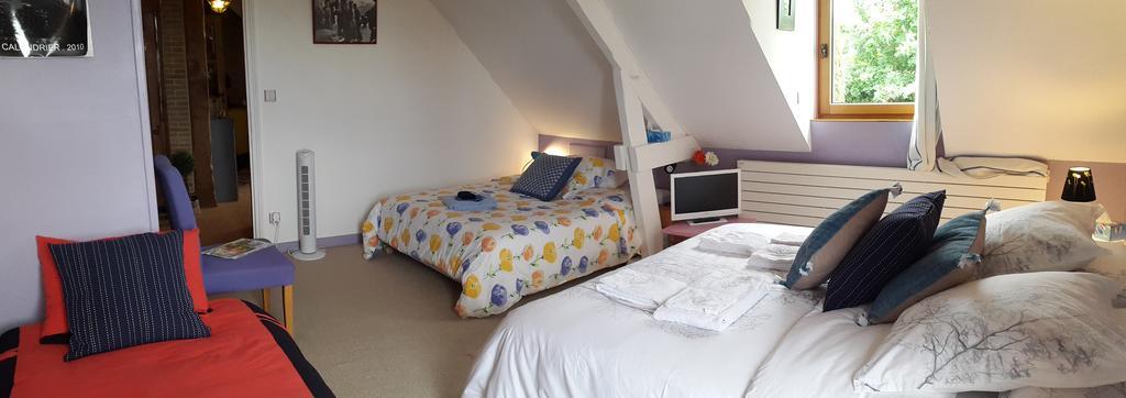 Chambres D'Hotes La Breachere Yvré-lʼÉvêque Exteriör bild